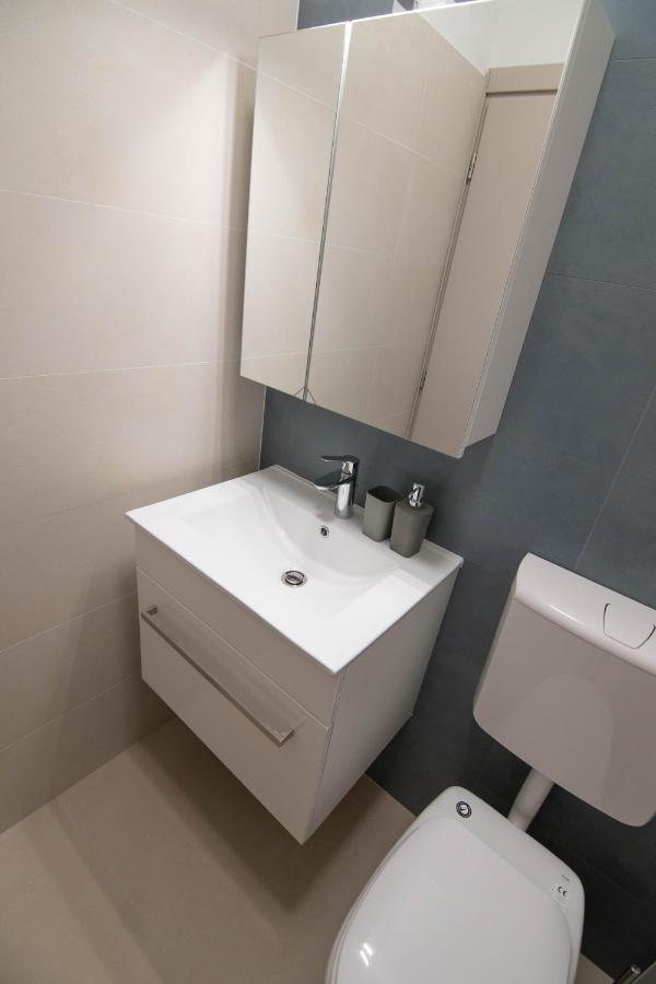 Luxury Apartment Faro With Sea View And Swimming Pool Premantura Εξωτερικό φωτογραφία
